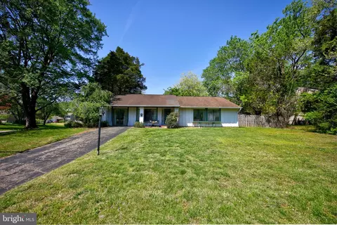 1900 Page Ct, Bowie, MD 20716