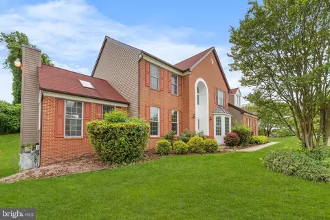 Exterior - 601 James Ridge Rd, Bowie, MD 20721 photo 3 of 8