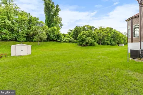 Exterior - 601 James Ridge Rd, Bowie, MD 20721 photo 6 of 8