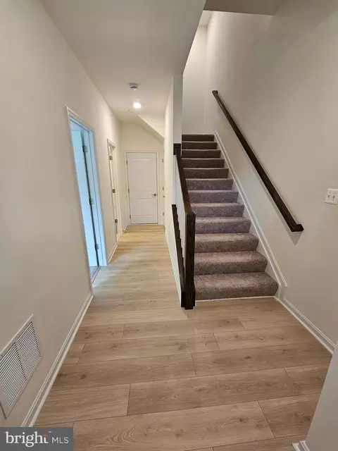 Entry Way - 7304 Roxy Run #8, Clinton, MD 20735 photo 3 of 6
