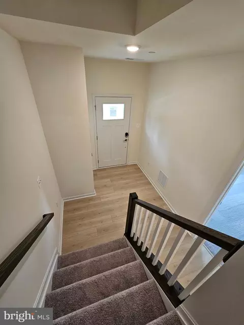 Entry Way - 7304 Roxy Run #8, Clinton, MD 20735 photo 4 of 6