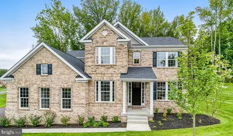 2008 St James Rd, Accokeek, MD 20607