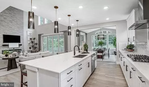 2008 St James Rd, Accokeek, MD 20607 photo 6