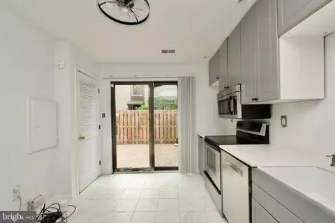 Other - 7313 Split Rail Ln, Laurel, MD 20707 photo 5 of 8