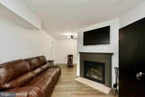 Other - 7313 Split Rail Ln, Laurel, MD 20707 photo 3 of 8