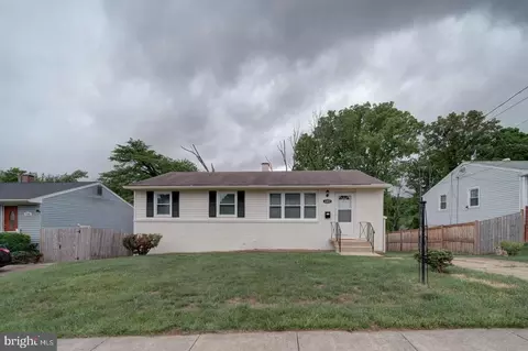 6802 Elbrook Rd, Lanham, MD 20706