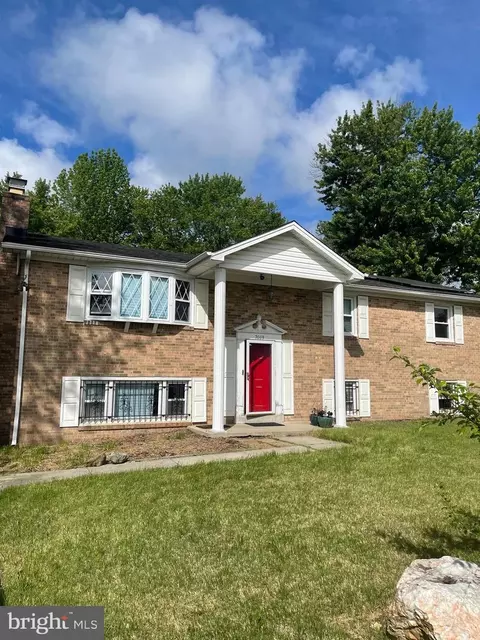 7009 Dower House Rd, Marlboro, MD 20772