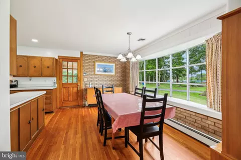 7410 Good Luck Rd, Lanham, MD 20706 photo 17