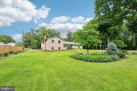 7410 Good Luck Rd, Lanham, MD 20706 photo 5