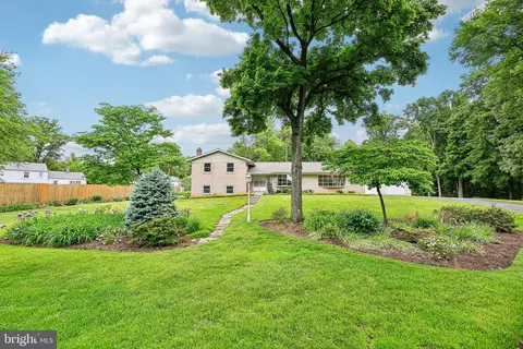 7410 Good Luck Rd, Lanham, MD 20706