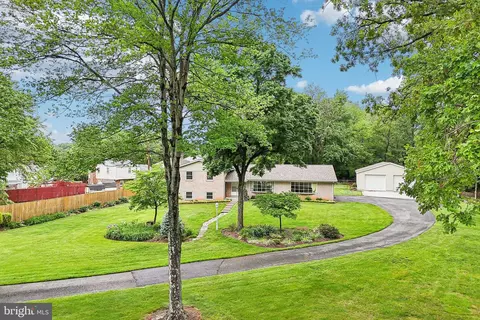7410 Good Luck Rd, Lanham, MD 20706 photo 46