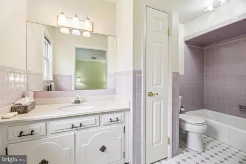 7410 Good Luck Rd, Lanham, MD 20706 photo 25