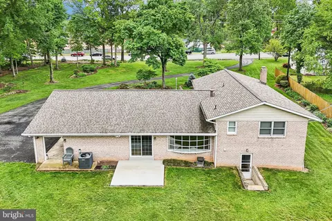7410 Good Luck Rd, Lanham, MD 20706 photo 49