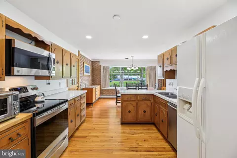 7410 Good Luck Rd, Lanham, MD 20706 photo 19