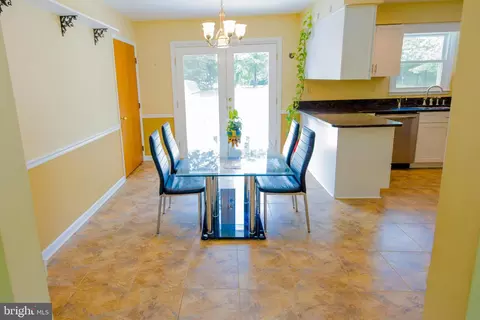 Dining - 9608 Middleridge Ct, Brandywine, MD 20613 photo 1 of 2
