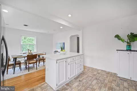 4609 22nd Ave, Mount Rainier, MD 20712 photo 9