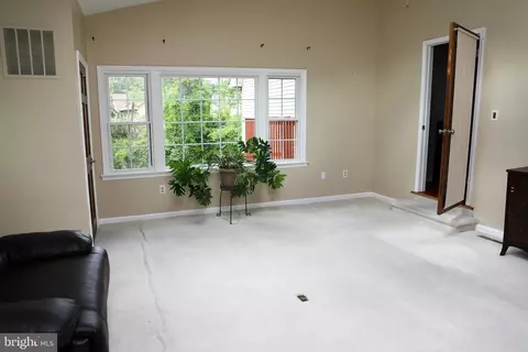 Living - 2616 Osage St, Hyattsville, MD 20783 photo 1 of 2