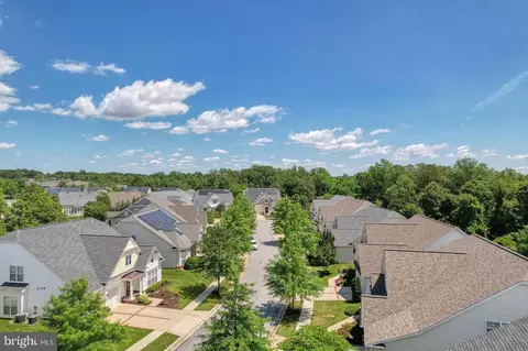 View/Area - 7419 Near Thicket Way, Laurel, MD 20707 photo 1 of 4