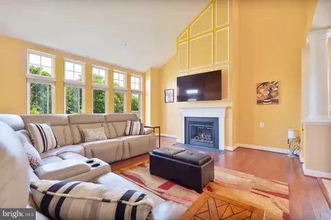Living - 7419 Near Thicket Way, Laurel, MD 20707 photo 2 of 3