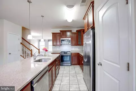 2527 Campus Way N #69, Lanham, MD 20706 photo 13