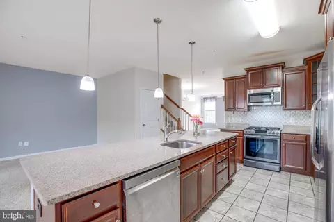 2527 Campus Way N #69, Lanham, MD 20706 photo 10