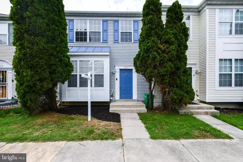 6910 Opal Pl, Capitol Heights, MD 20743