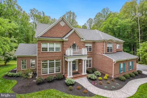 6703 Green Moss Dr, Marlboro, MD 20772