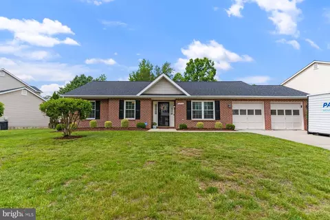 8806 Charm Ct, Brandywine, MD 20613
