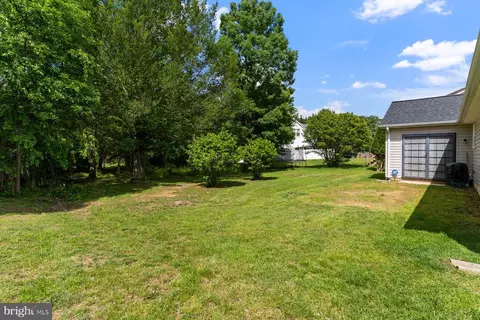 Exterior - 8806 Charm Ct, Brandywine, MD 20613 photo 3 of 3