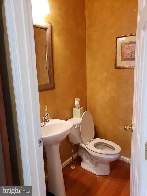 Bath - 13920 Chadsworth Ter, Laurel, MD 20707 photo 1 of 7