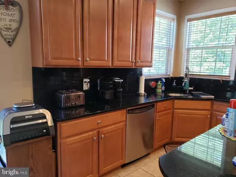 Kitchen - 13920 Chadsworth Ter, Laurel, MD 20707 photo 2 of 7