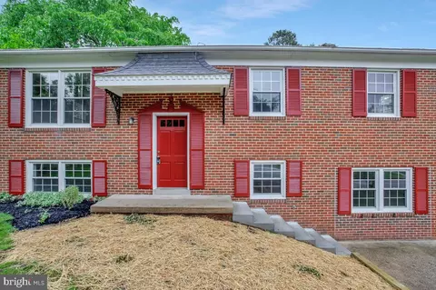 5006 Roblee Dr, Marlboro, MD 20772