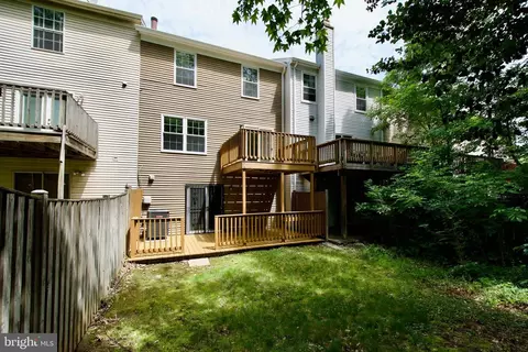 10303 Broom Ln, Lanham, MD 20706 photo 45