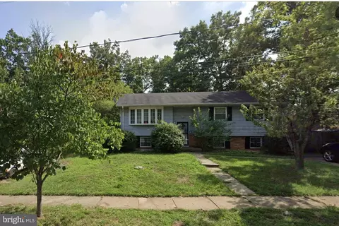 8903 1st St, Lanham, MD 20706