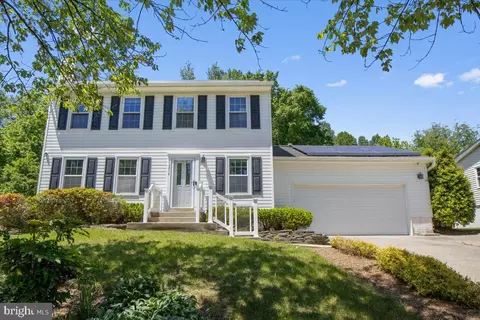 17014 Village Dr W, Marlboro, MD 20772