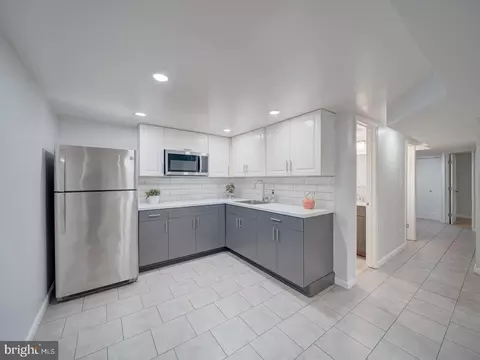 Kitchen - 9014 Volta St, Lanham, MD 20706 photo 4 of 5