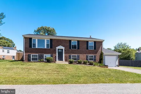 5931 E Boniwood Turn Turn, Clinton, MD 20735