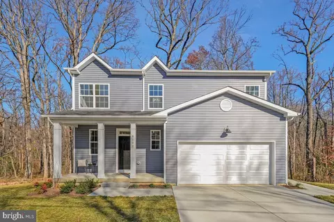 6100 Wesson Dr, Suitland, MD 20746