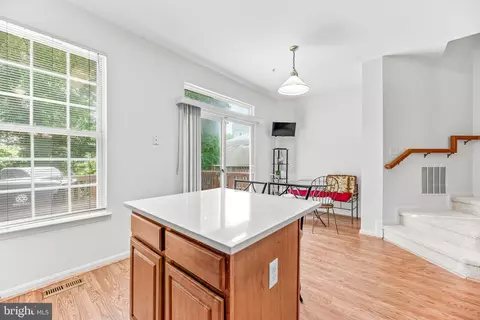 Kitchen - 10007 Tulip Tree Dr, Bowie, MD 20721 photo 2 of 9