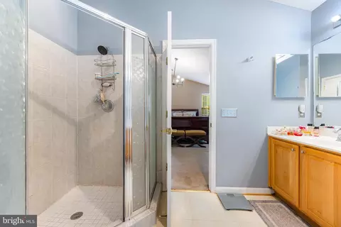 Entry Way - 6338 Kinsey Ter, Lanham, MD 20706 photo 7 of 7