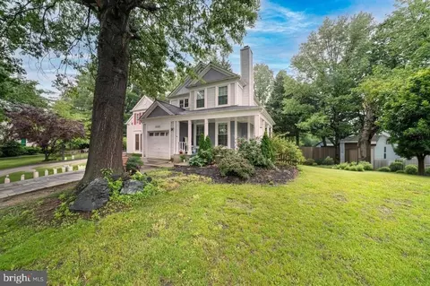 15210 Emory Ct, Bowie, MD 20716