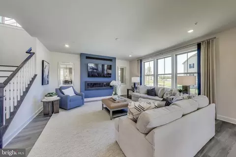 6501 Clubhouse Dr, Laurel, MD 20708 photo 6