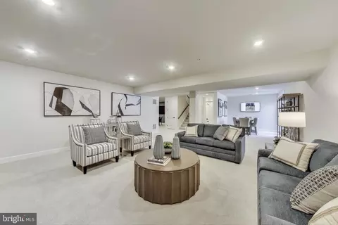 6501 Clubhouse Dr, Laurel, MD 20708 photo 48