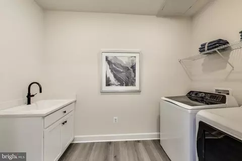 6501 Clubhouse Dr, Laurel, MD 20708 photo 45