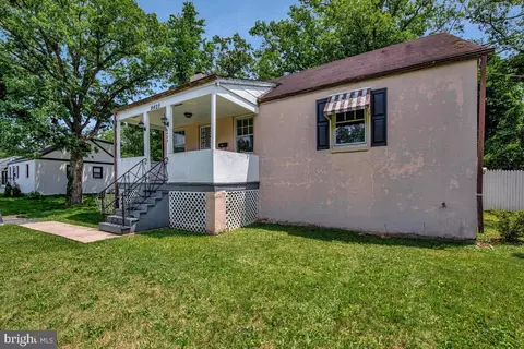 9425 Washington Blvd, Lanham, MD 20706 photo 3