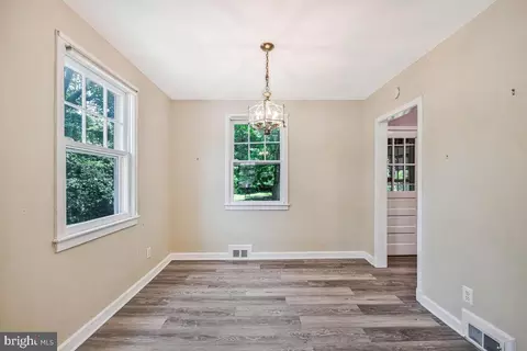 9425 Washington Blvd, Lanham, MD 20706 photo 9