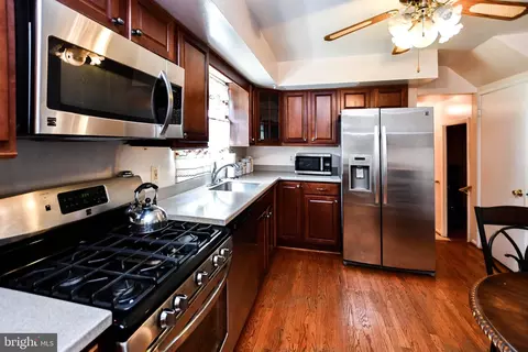 Kitchen - 6936 Lamont Dr, Lanham, MD 20706 photo 2 of 7