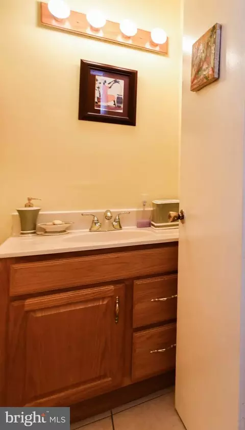 Bath - 6936 Lamont Dr, Lanham, MD 20706 photo 1 of 7