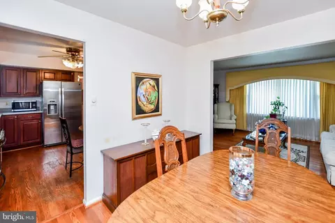 Dining - 6936 Lamont Dr, Lanham, MD 20706 photo 2 of 2