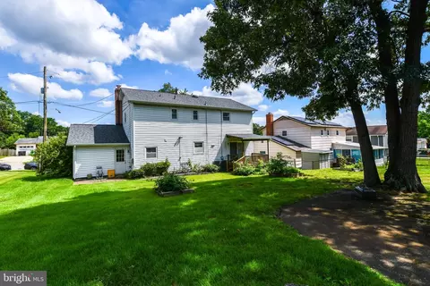 Exterior - 6936 Lamont Dr, Lanham, MD 20706 photo 10 of 10